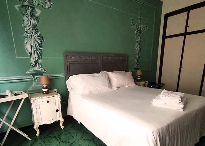 Gregory Place Nocleg ze śniadaniem 2*